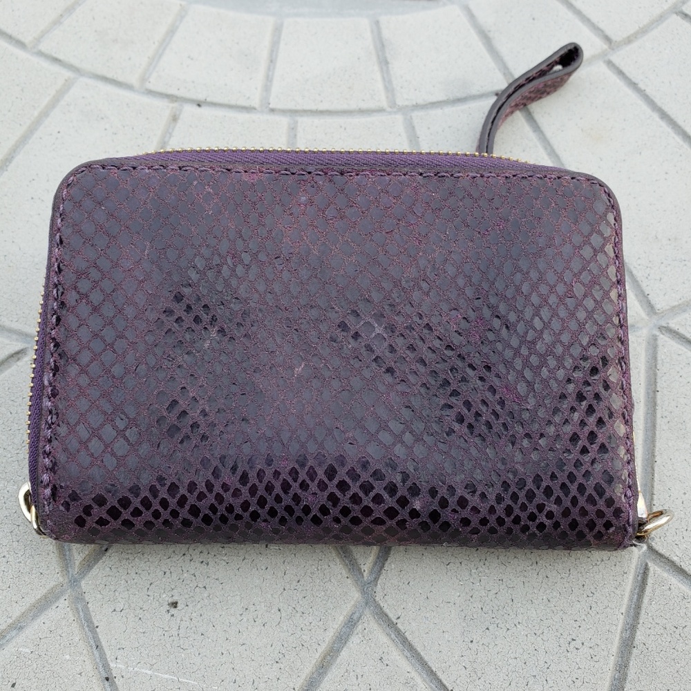 **SOLD** Michael Kors Python Leather Wristlet - Picture 2 of 8